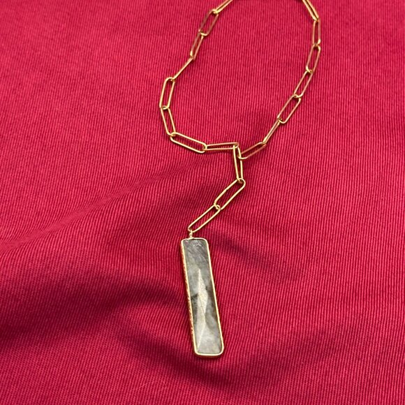 Serefina “Paper Clip” Chain & Light Green/Gray Stone Pendant Necklace - Picture 14 of 14